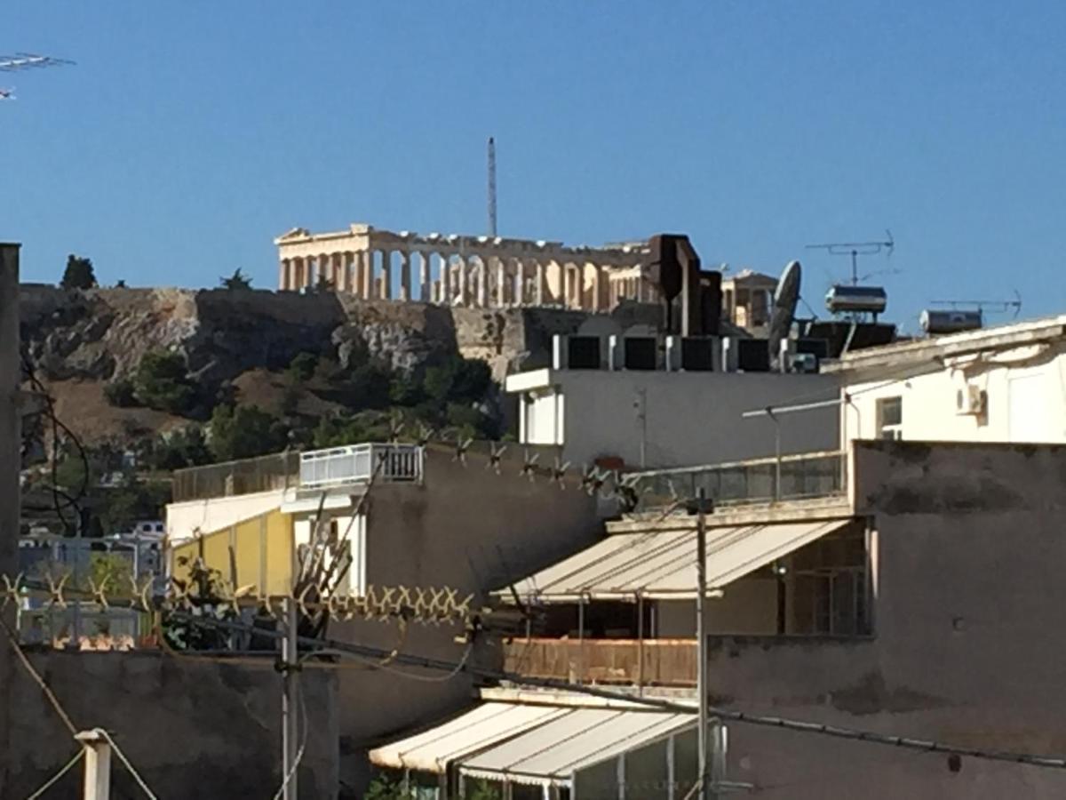 Stunning Acropolis View At City Center Atene Esterno foto